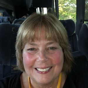 Meet your Posher, Leigh